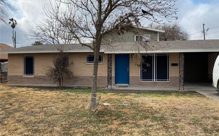 Pictures of Multifamily property located at 2233 Ivy Avenue, McAllen, TX 78501 for sales - image #1