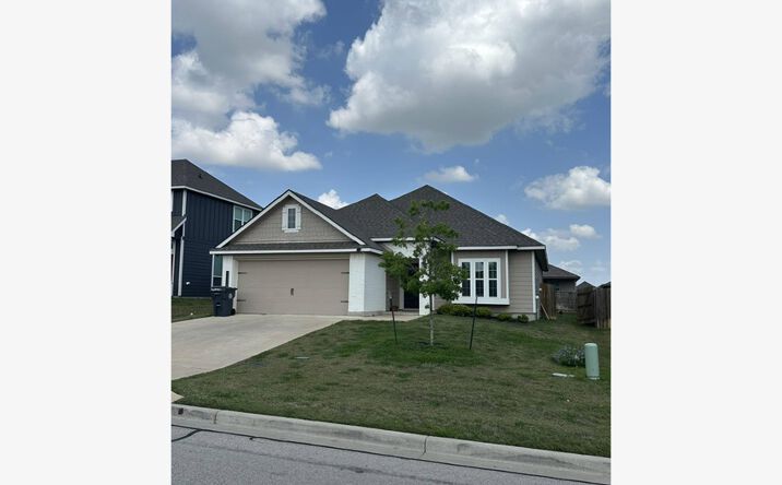 Pictures of Multifamily property located at 3224 Dottavio Road, Lorena, TX 76655, 3304 Dottavio Road, Lorena, TX 76655, 3300 Dottavio Road, Lorena, TX 76655, 3216 Dottavio Road, Lorena, TX 76655 for sales - image #1