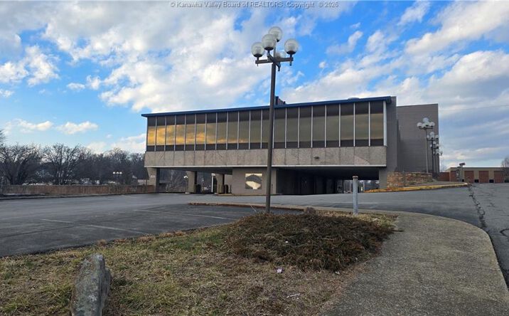 Pictures of Office property located at 600 Neville St, Beckley, WV 25801 for sales - image #1