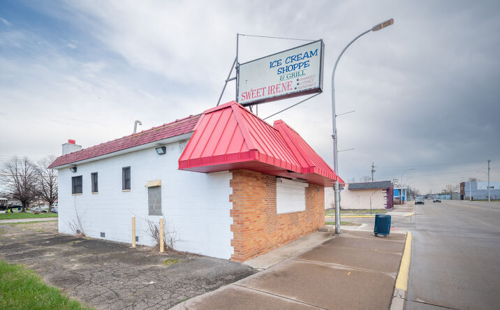 Pictures of Retail, Mixed Use property located at 196 Visger Road, River Rouge, MI 48218 for sales - image #1