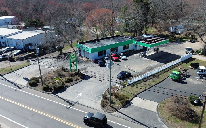 Pictures of Retail, Special Purpose property located at 277 Boston Post Road, Old Saybrook, CT 06475 for sales - image #1