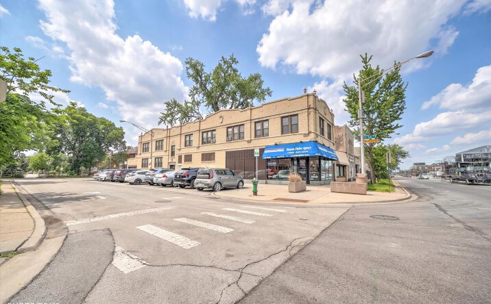 Pictures of Retail, Office, Mixed Use property located at 6533 West North Avenue, Oak Park, IL 60302 for sales - image #1