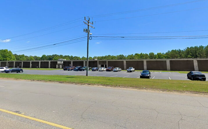 Pictures of Industrial property located at 410 Gossett Rd, Spartanburg, SC 29307 for sales - image #1