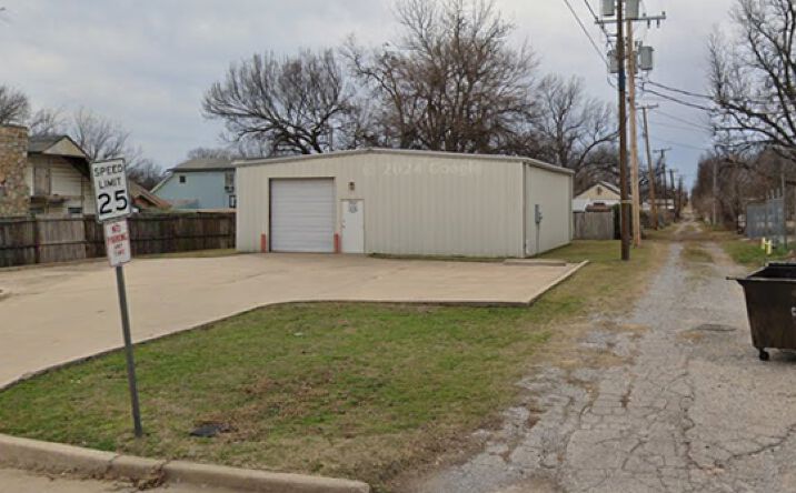 Pictures of Industrial property located at 707 SW 4TH ST LAWTON OK 73501-5202, LAWTON, OK 73501-5202 for sales - image #1