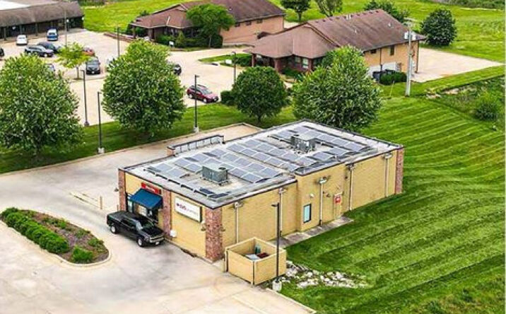Pictures of Retail property located at 1018 North Jesse James Road, Excelsior Springs, MO 64024 for sales - image #1