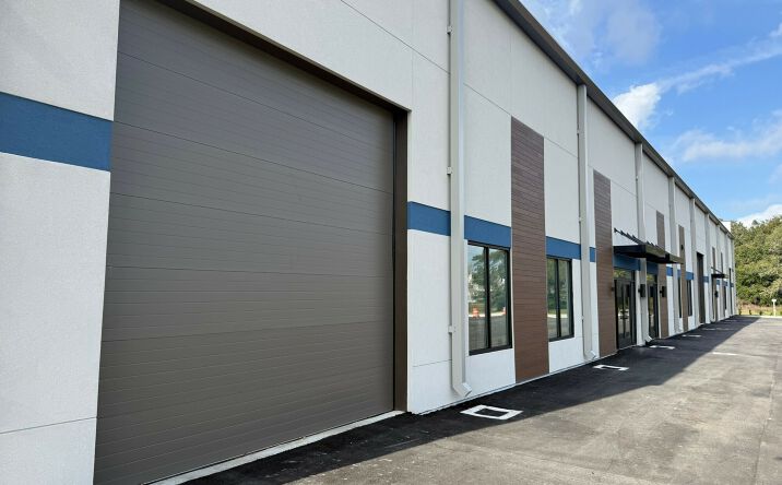 Pictures of Industrial property located at 1530 Kendrick Ln, Lakeland, FL 33805 for sales - image #1