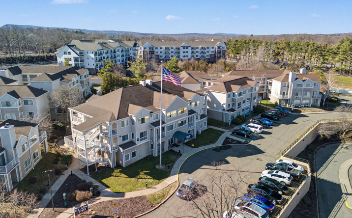 Pictures of Multifamily property located at 390 Bee Street, Meriden, CT 06450 for sales - image #1