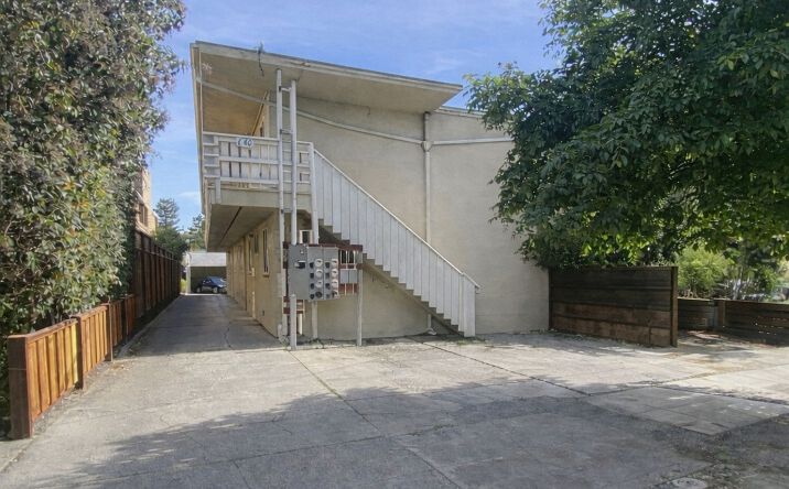 Pictures of Multifamily property located at 640 N El Camino Real, San Mateo, CA 94401 for sales - image #1