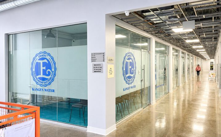 Pictures of Retail property located at 2252 S Canal St, Chicago, IL 60616 for sales - image #1