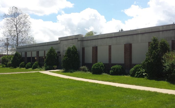 Pictures of Industrial property located at 3502 W Sample St, South Bend, IN 46619 for sales - image #1