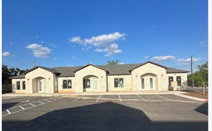 Pictures of Office property located at 701 Crystal Falls Parkway, Leander, TX 78641 for sales - image #1