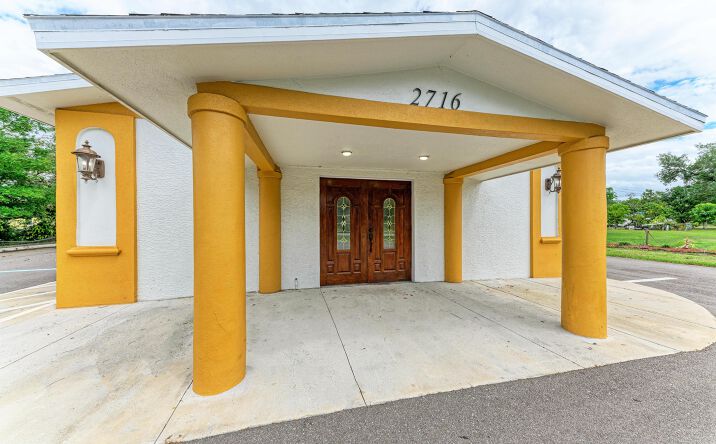Pictures of Special Purpose property located at 2716 2nd Ave E, Palmetto, FL 34221 for sales - image #1