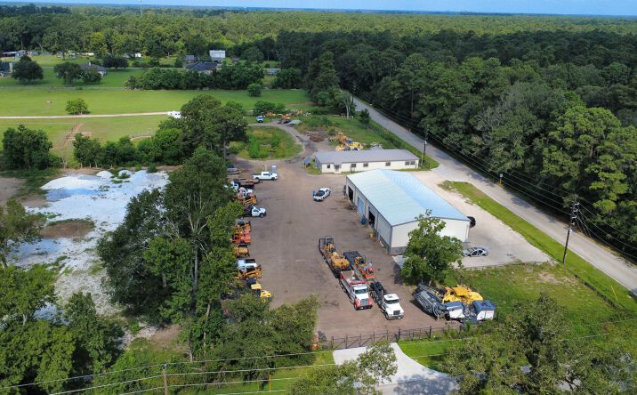 Pictures of Office, Industrial property located at 6814 Treaschwig Rd, Spring, TX 77373 for sales - image #1