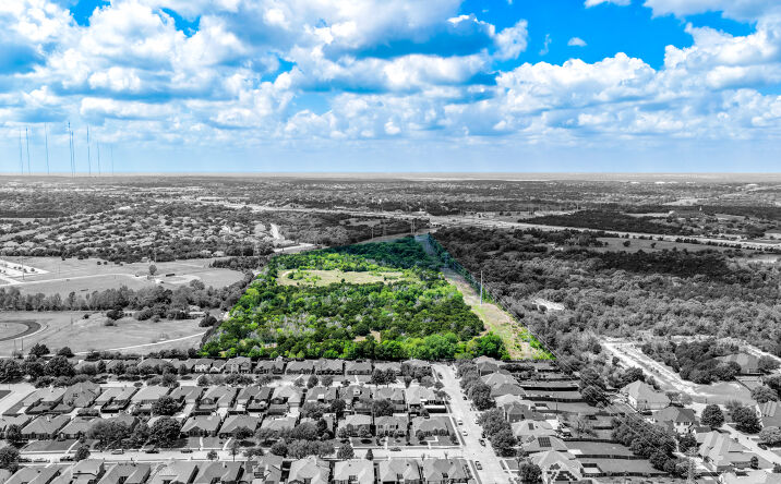 Pictures of Land property located at 1199 & 1231 E Pleasant Run Rd, Cedar Hill, TX 75104 for sales - image #1