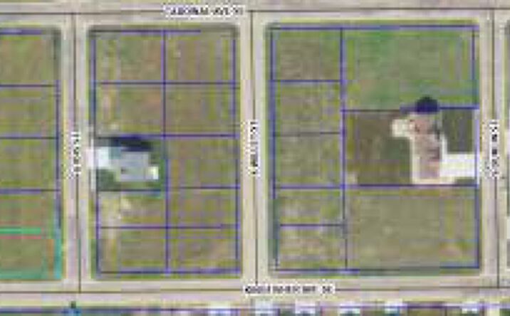 Pictures of Land property located at 918 S Ibis St, Aberdeen, SD 57401 for sales - image #1