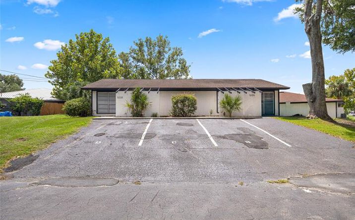 Pictures of Multifamily property located at 5320 SE 28th Ln, Ocala, FL 34480 for sales - image #1