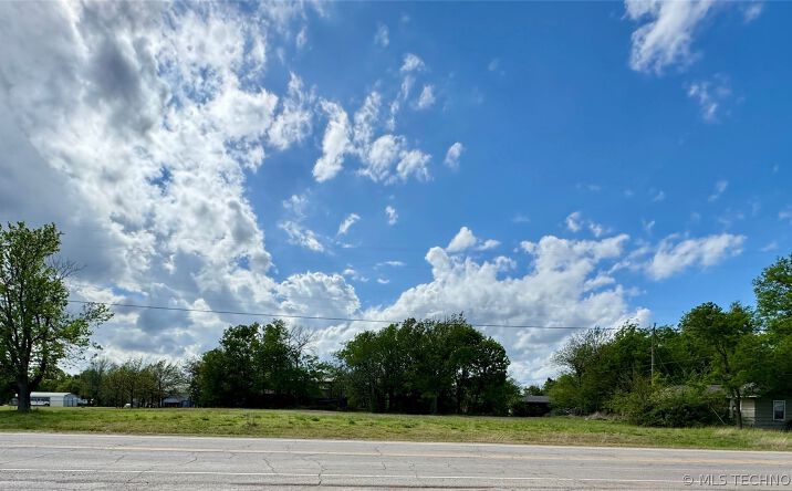 Pictures of Land property located at 104 W Webb Street, Glencoe, OK 74032 for sales - image #1