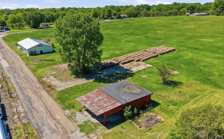 Pictures of Land property located at 6218 NW Topeka BLVD #Parcel 3, Topeka, KS 66617 for sales - image #1