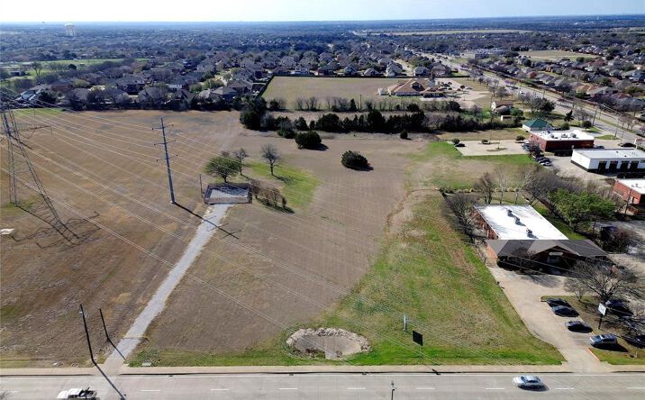 Pictures of Land property located at 1226 W Belt Line Road, Desoto, TX 75115 for sales - image #1