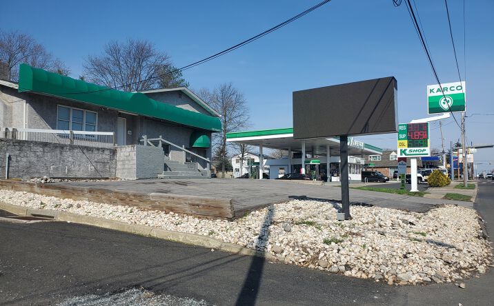 Pictures of Office property located at 1350 Street Road, Eddington, PA 19020 for sales - image #1