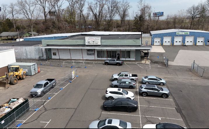 Pictures of Industrial property located at 7 Veterans Drive, New Britain, CT 06051 for sales - image #1