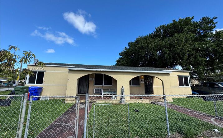 Pictures of Multifamily property located at 5171-5173 NW 19th Ave, Miami, FL 33142 for sales - image #1