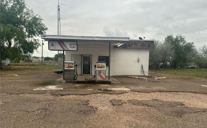 Pictures of Land property located at 11844 FM 1015 Street, La Sara, TX 78561 for sales - image #1