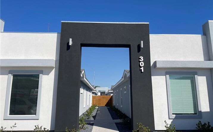 Pictures of Multifamily property located at 301 W St. Helena Avenue, Edinburg, TX 78541 for sales - image #1