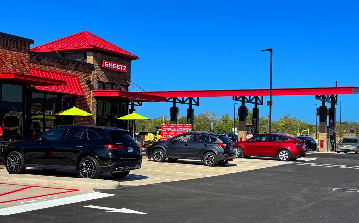 Pictures of Retail property located at 2103 W Michigan Ave, Ypsilanti, MI 48197 for sales - image #1