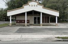 31660571