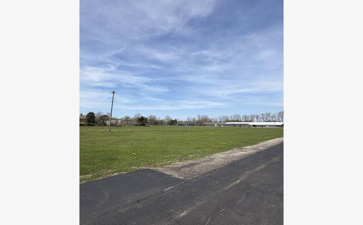 Pictures of Industrial, Land property located at 2208 MIDDLEBURY, ELKHART, IN 46516 for sales - image #1