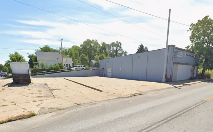 Pictures of Retail property located at 2115 Military Ave, Omaha, NE 68111 for sales - image #1