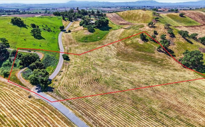 Pictures of Land property located at Barnheisel Rd, Hollister, CA 95023 for sales - image #1