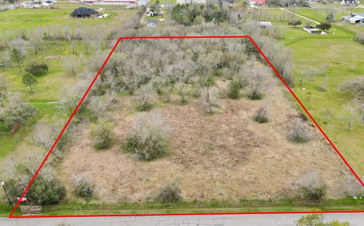 Pictures of Industrial, Land property located at 101 Westfield Ln, Friendswood, TX 77546 for sales - image #1