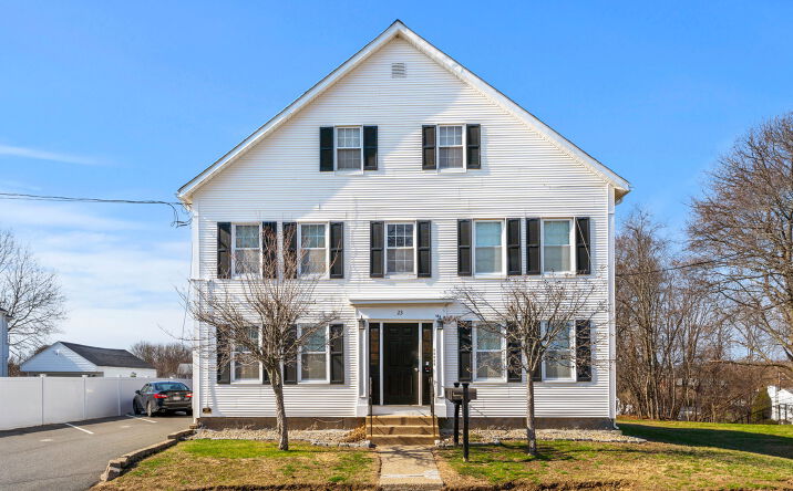 23 Hyde St, Danvers