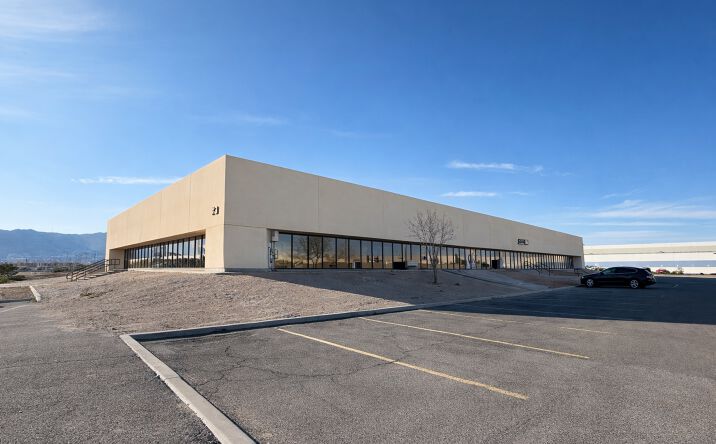 Pictures of Office property located at 3 Butterfield Trail Blvd, El Paso, TX 79906 for sales - image #1