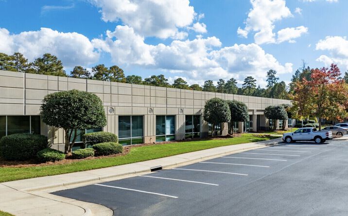 15401 Weston Pkwy, Cary