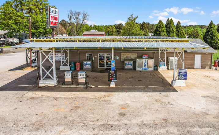 Pictures of Retail property located at 2550 Park Mills Road, Buckhead, GA 30625 for sales - image #1