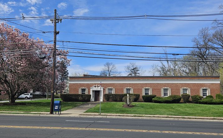 Pictures of Office, Retail property located at 1479 Pennington Rd, Ewing Township, NJ 08618 for sales - image #1