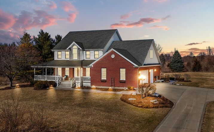 Pictures of Special Purpose property located at 1651 Johnson Road, Oswego, IL 60543 for sales - image #1