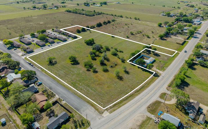 Pictures of Land, Business for Sale property located at Hwy 77 @ August St, Schulenburg, TX 78956 for sales - image #1