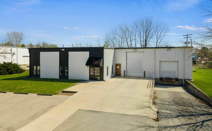 Pictures of Industrial property located at 15402 Stony Creek Way, Noblesville, IN 46060 for sales - image #1