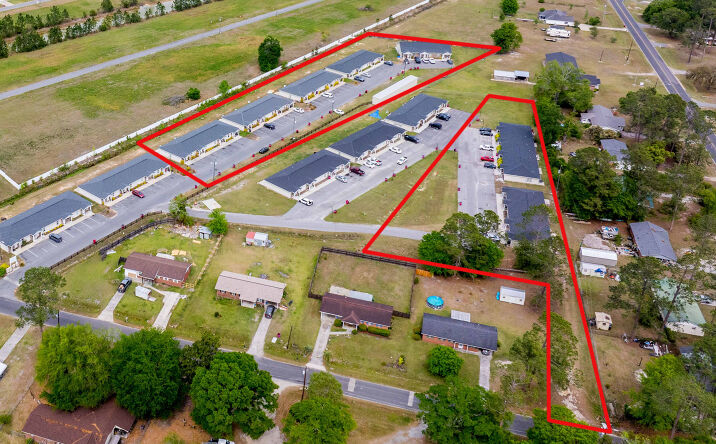 Pictures of Multifamily property located at Beach Rd, Baxley, GA 31513 for sales - image #1