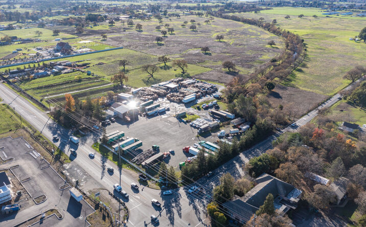 Pictures of Industrial property located at 3809 STONY PT RD, SANTA ROSA, CA 95407 for sales - image #1