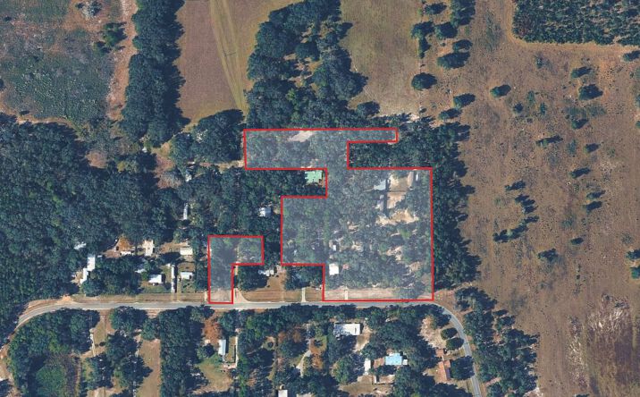 Pictures of Mobile Home Park property located at 100 Little Star Road, Hawthorne, FL 32640, 324 Star Lake Drive, Hawthorne, FL 32640, 102 Johntry Road, Hawthorne, FL 32640 for sales - image #1