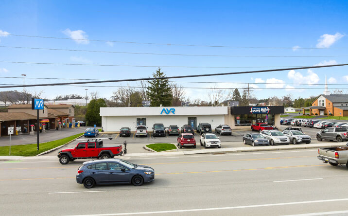 Pictures of Retail property located at 2242 Oakland Ave, Indiana, PA 15701 for sales - image #1
