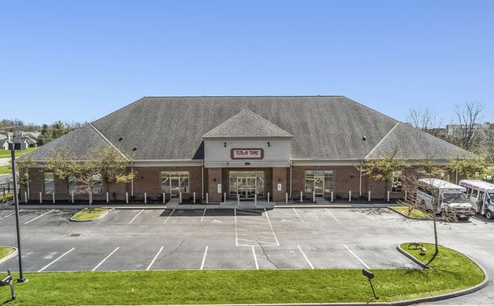 Pictures of Retail property located at 3731 Discovery Ln, Powell, OH 43065 for sales - image #1