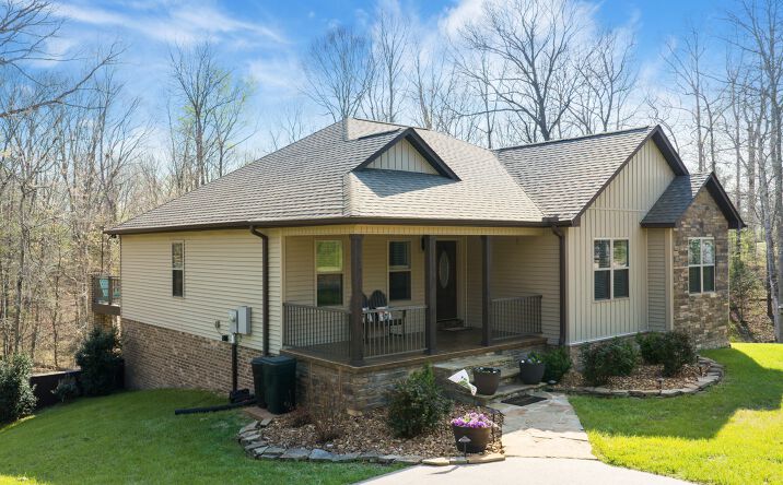 140 Eagle Crest Ln, Parsons