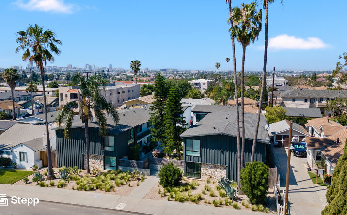Pictures of Multifamily property located at 1721 Freeman Ave, Long Beach, CA 90804 for sales - image #1
