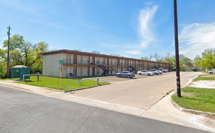 Pictures of Multifamily property located at 228 Hold St, Killeen, TX 76541 for sales - image #1